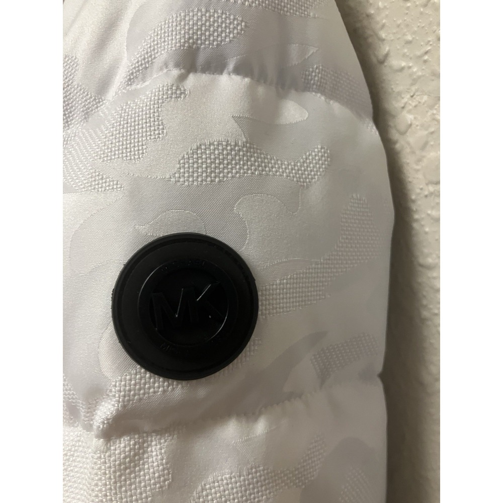 Michael Kors Puffer Jacket Detachable Hood MK Belt Camo White Faux Fur Trim Logo - Picture 10 of 14